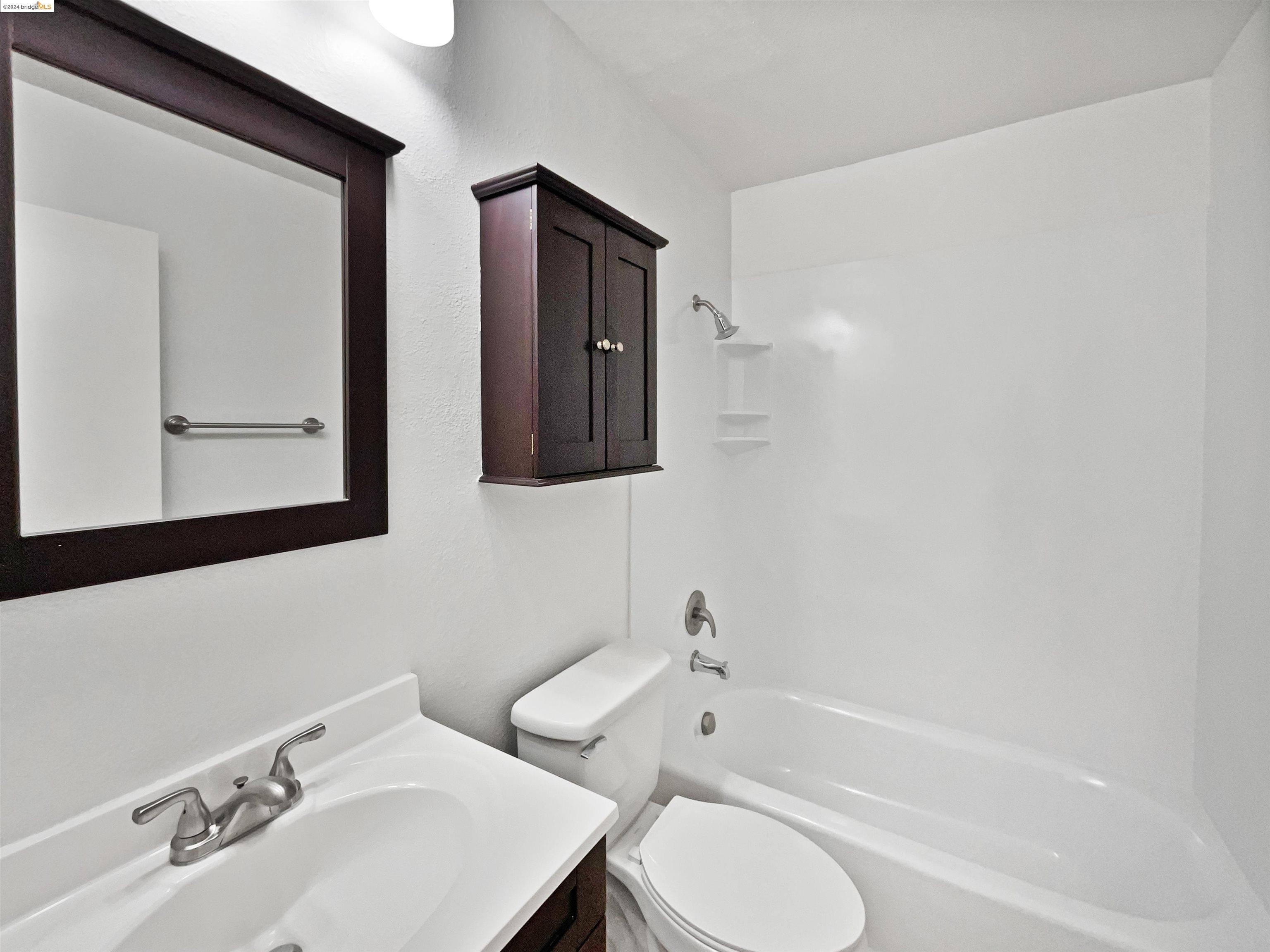 7237 Cronin