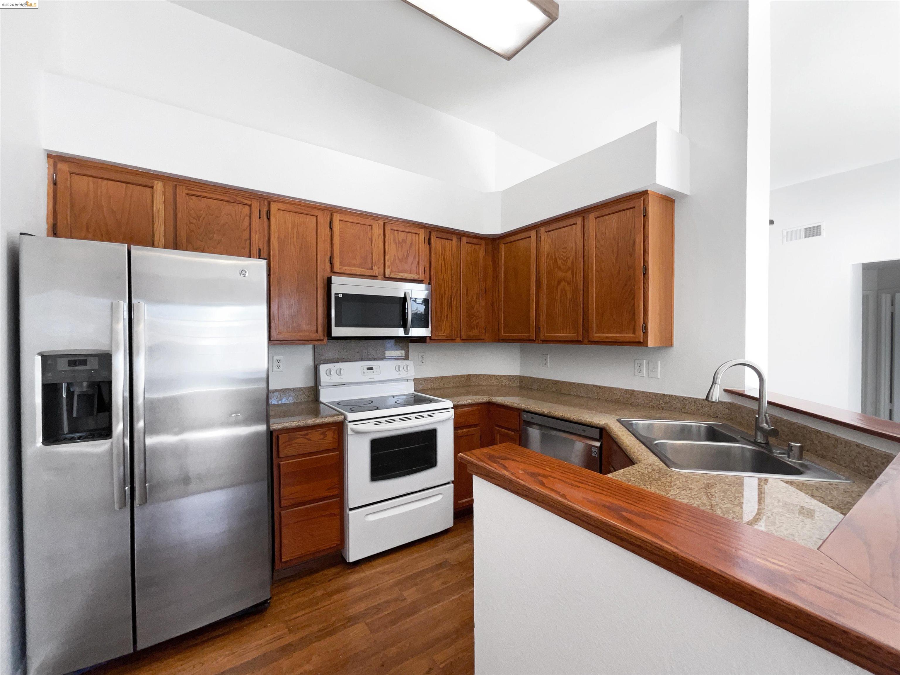 7237 Cronin