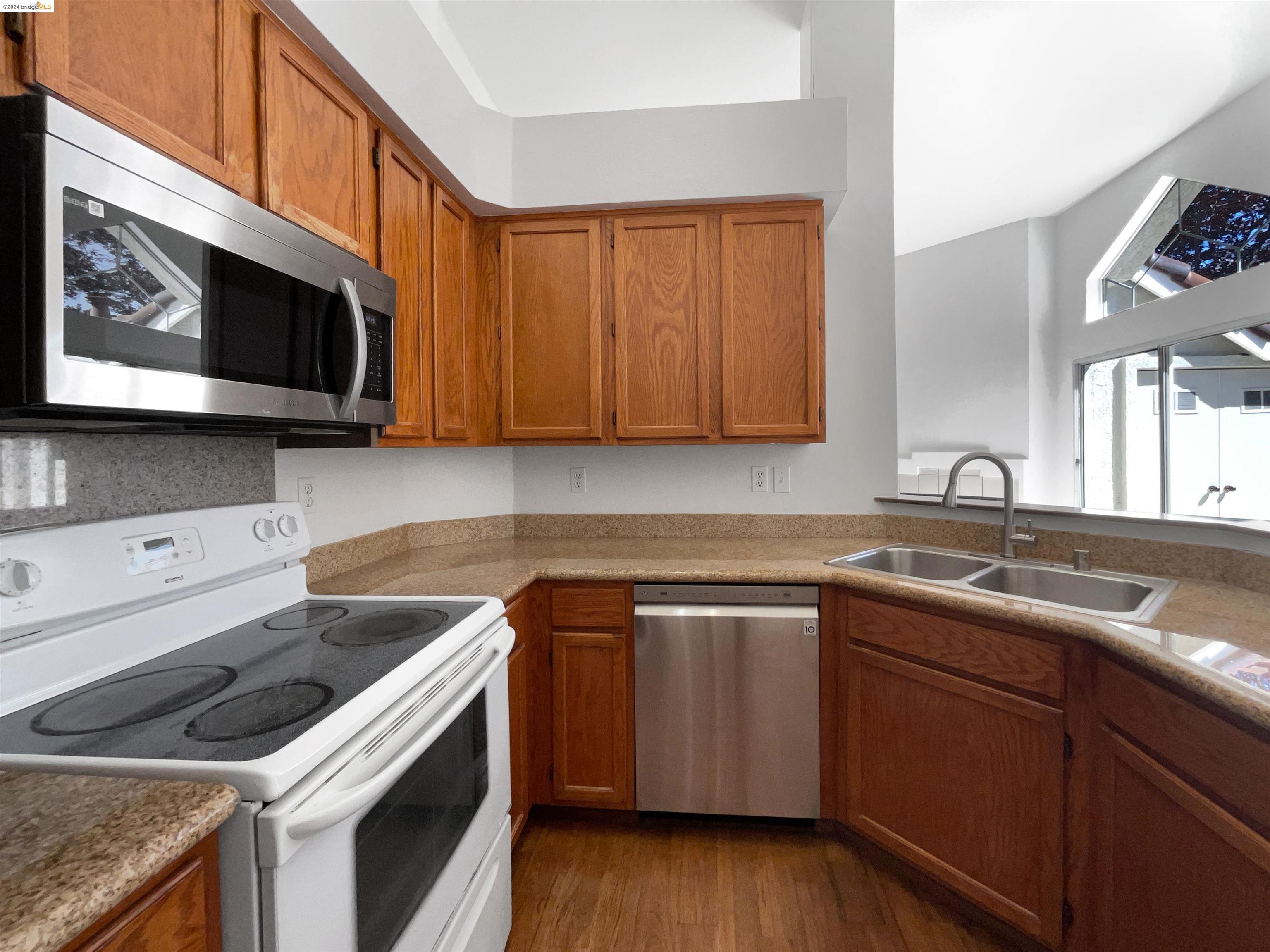 7237 Cronin