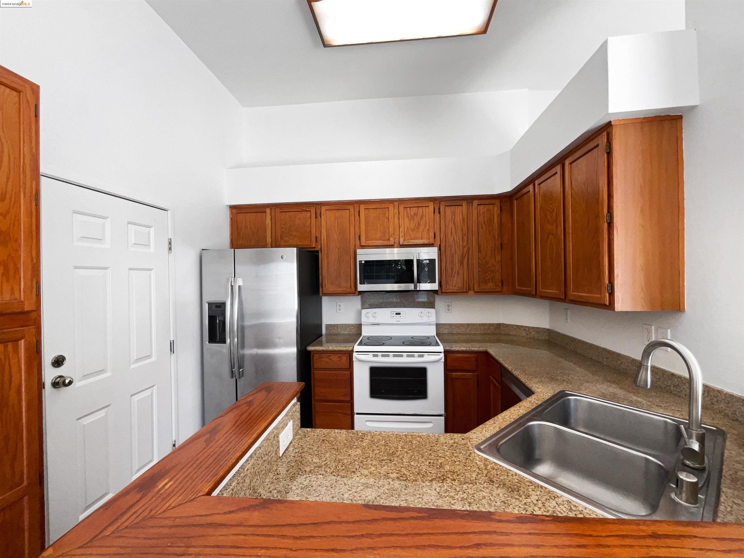 7237 Cronin