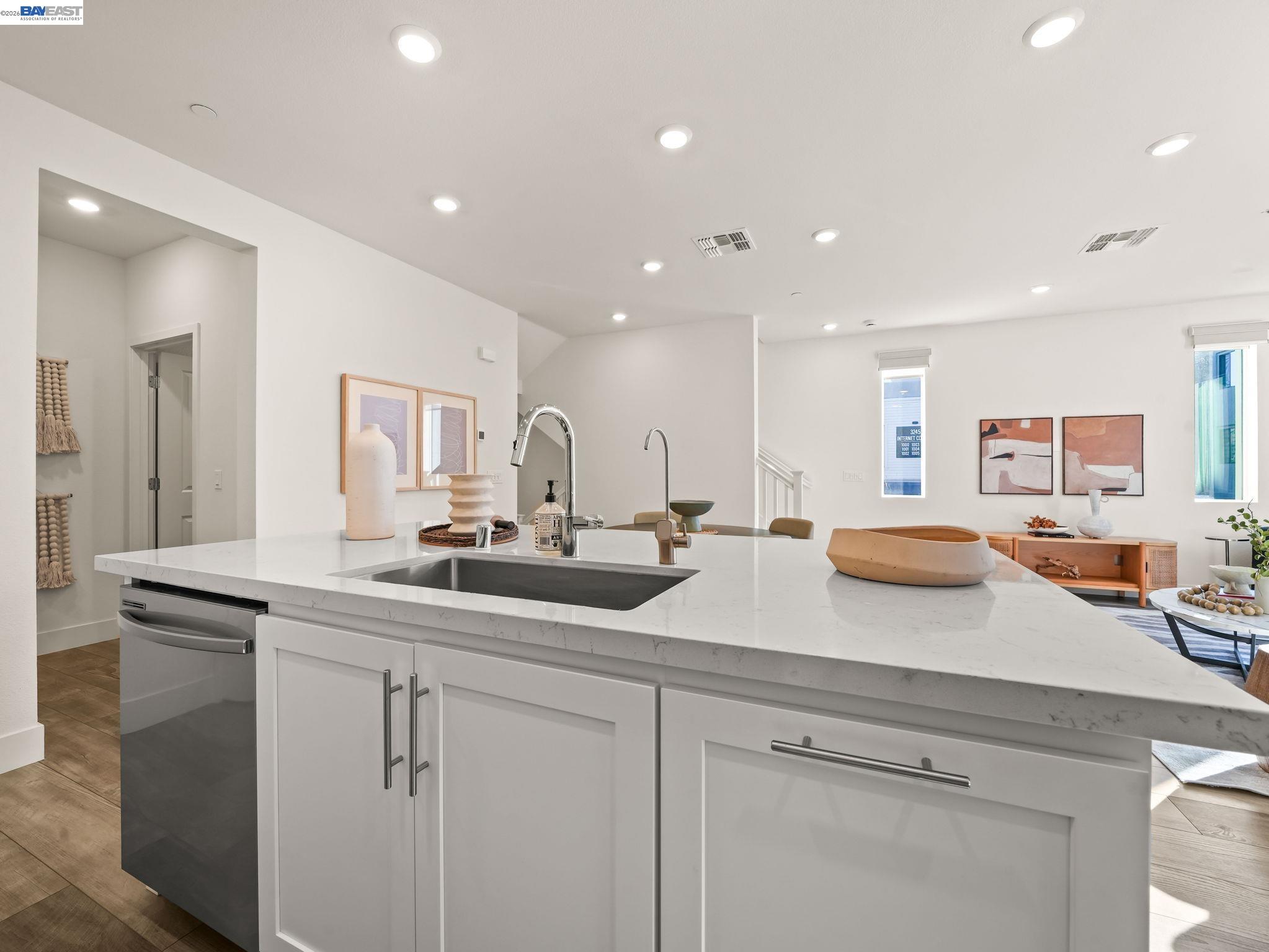 3265 Internet Cmn # 1000