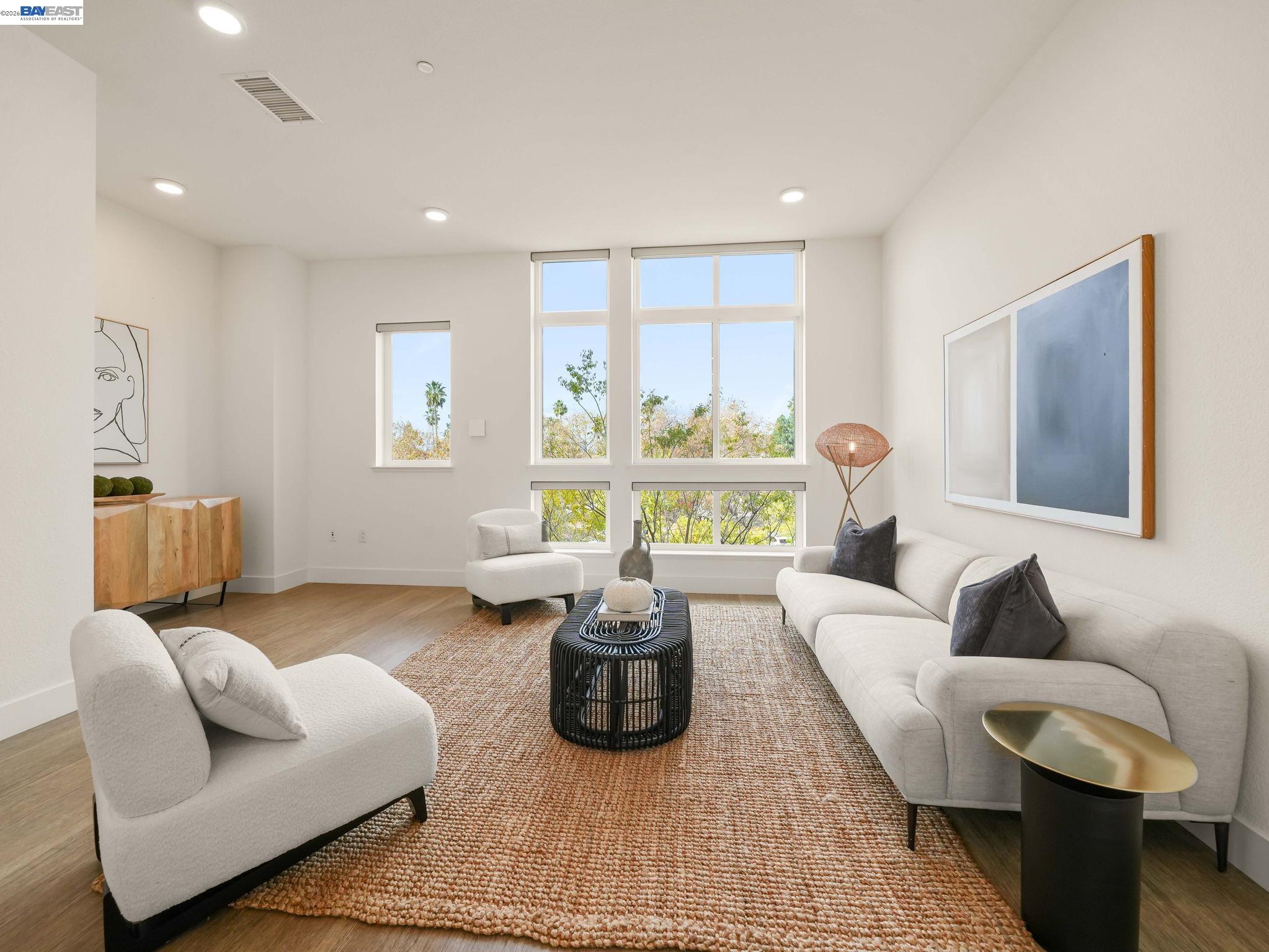 3768 Capitol Ave # 309B