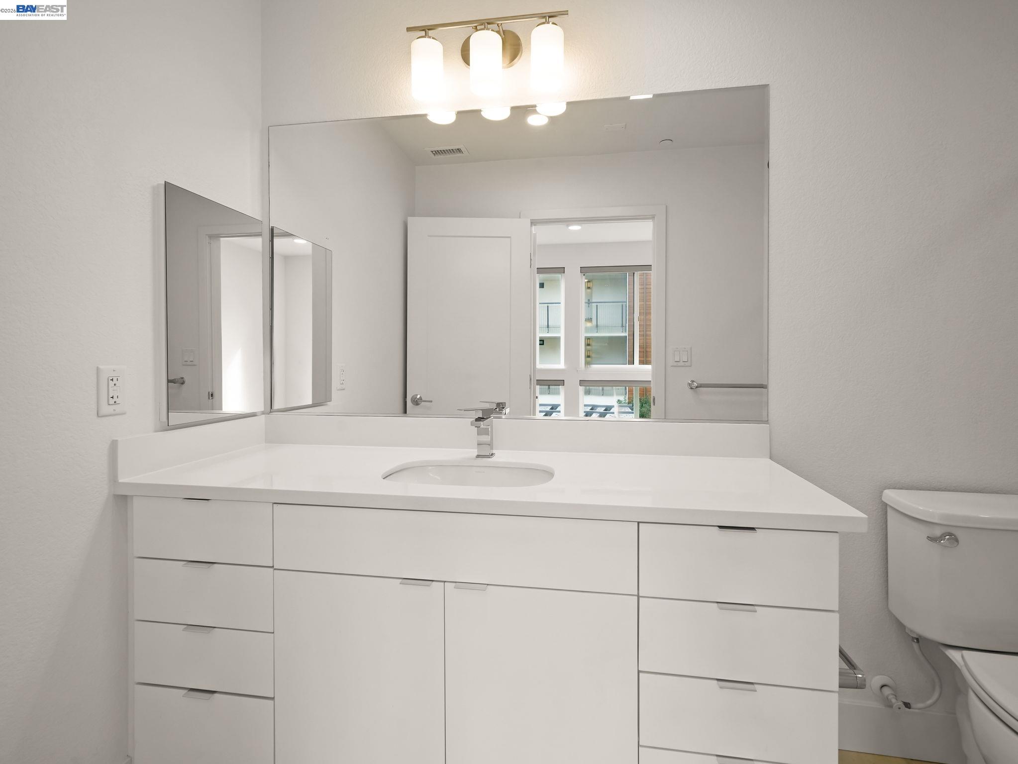 3768 Capitol Ave # 309B