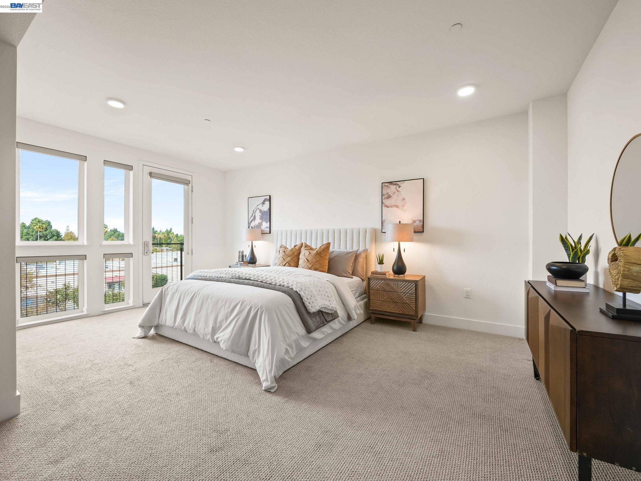 3768 Capitol Ave # 309B