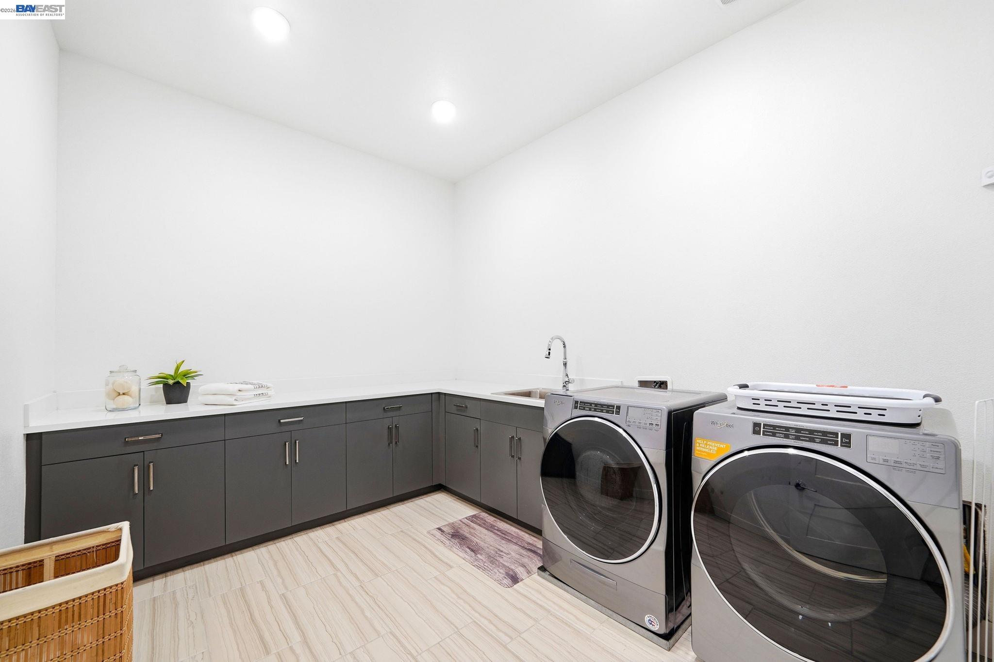 45188 Tom Blalock St # 301