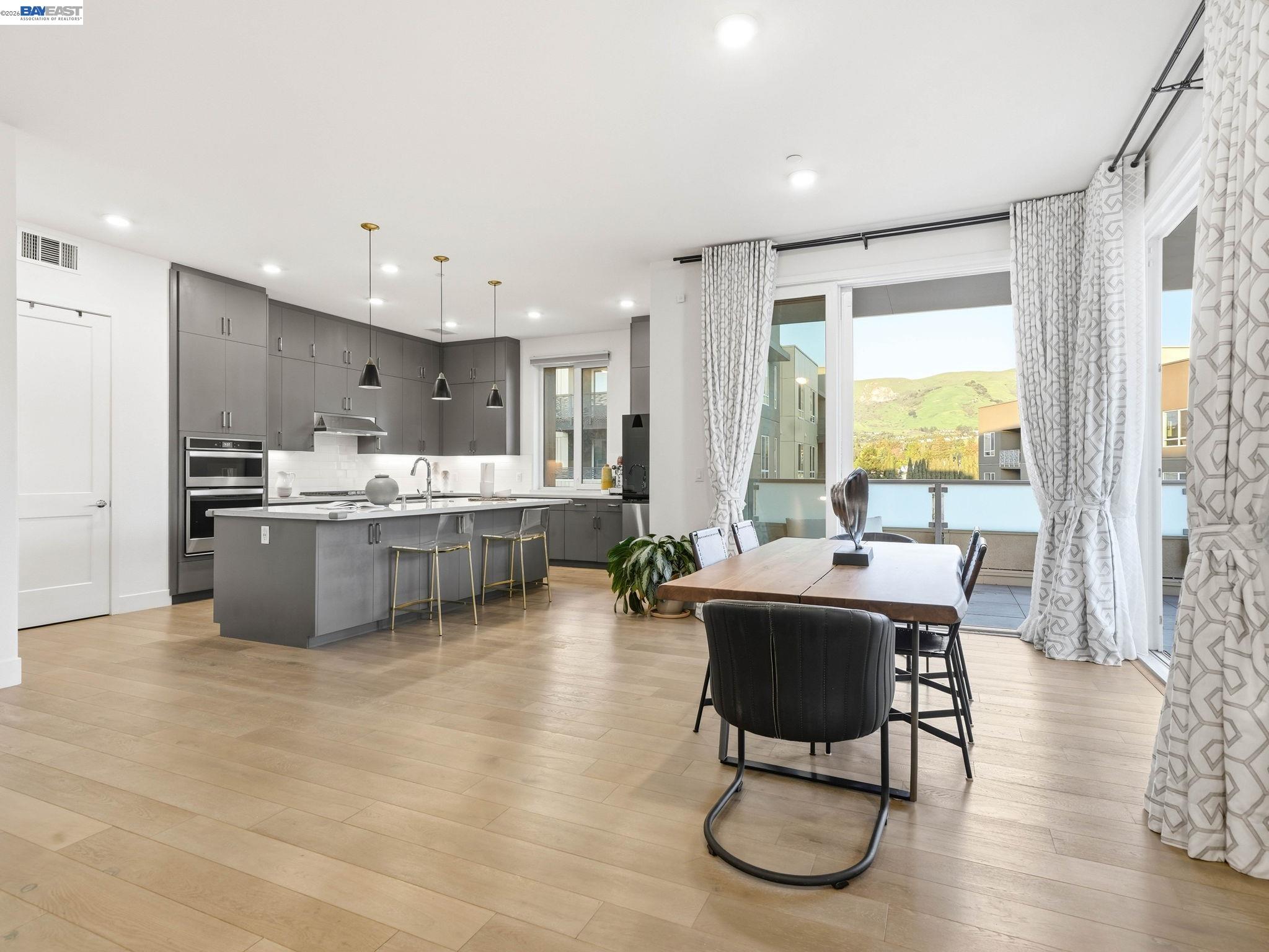 45188 Tom Blalock St # 301