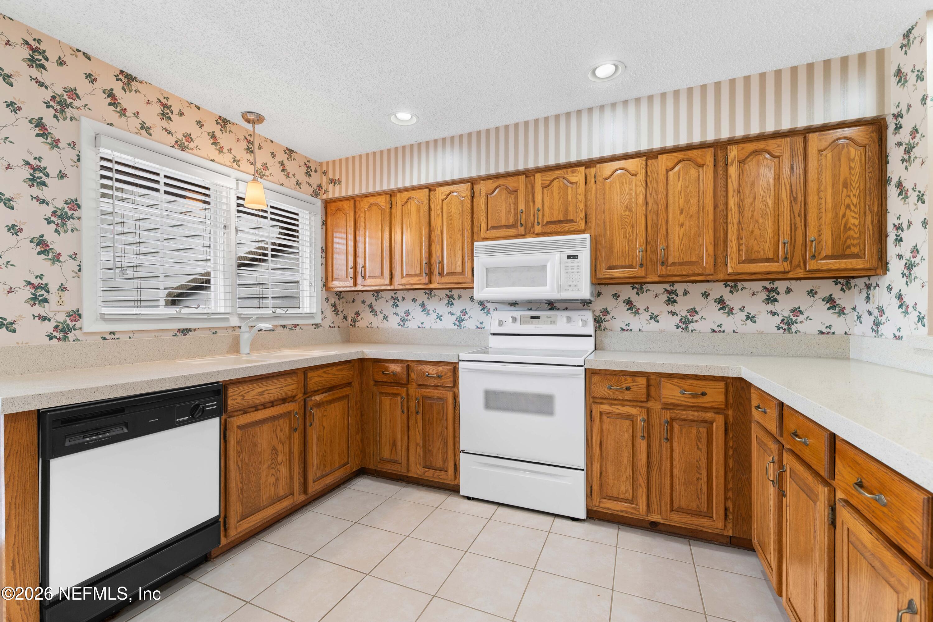 311 QUAIL POINTE Drive