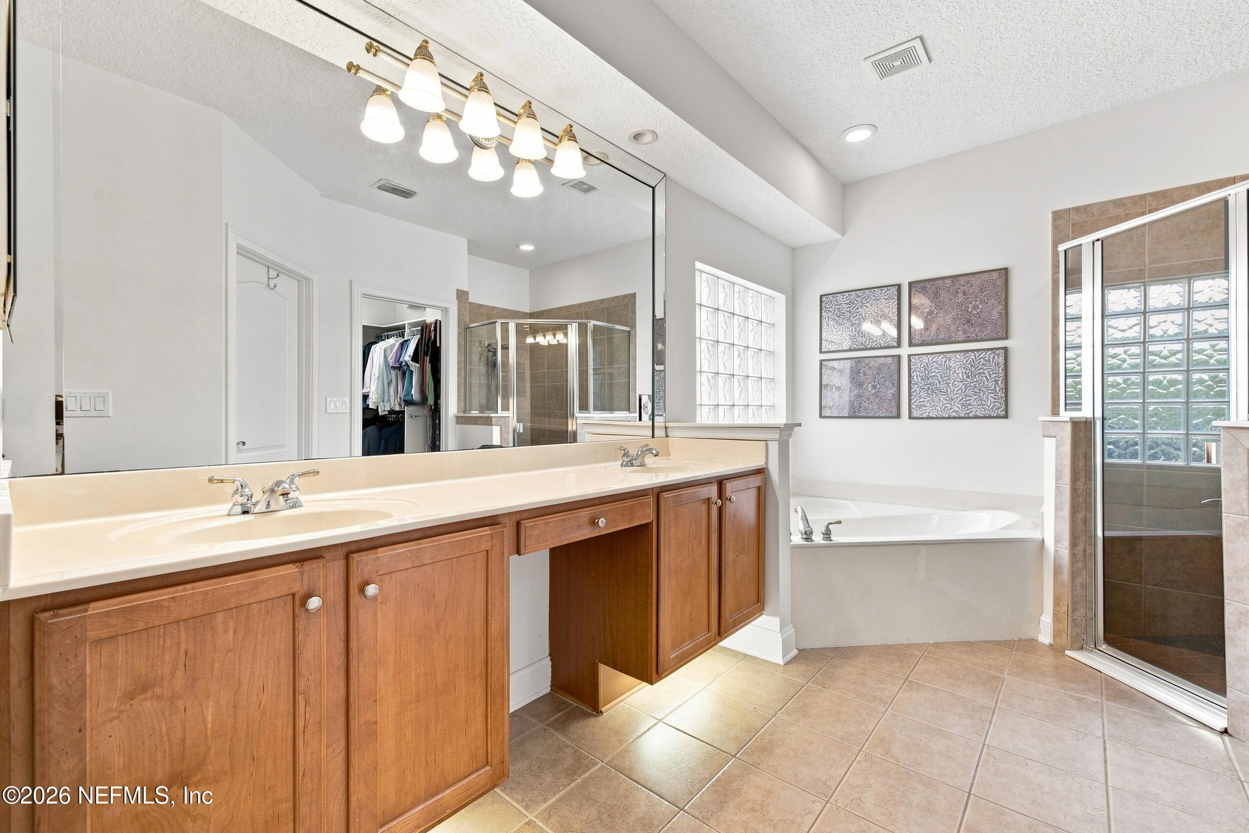 441 CLEARWATER Drive