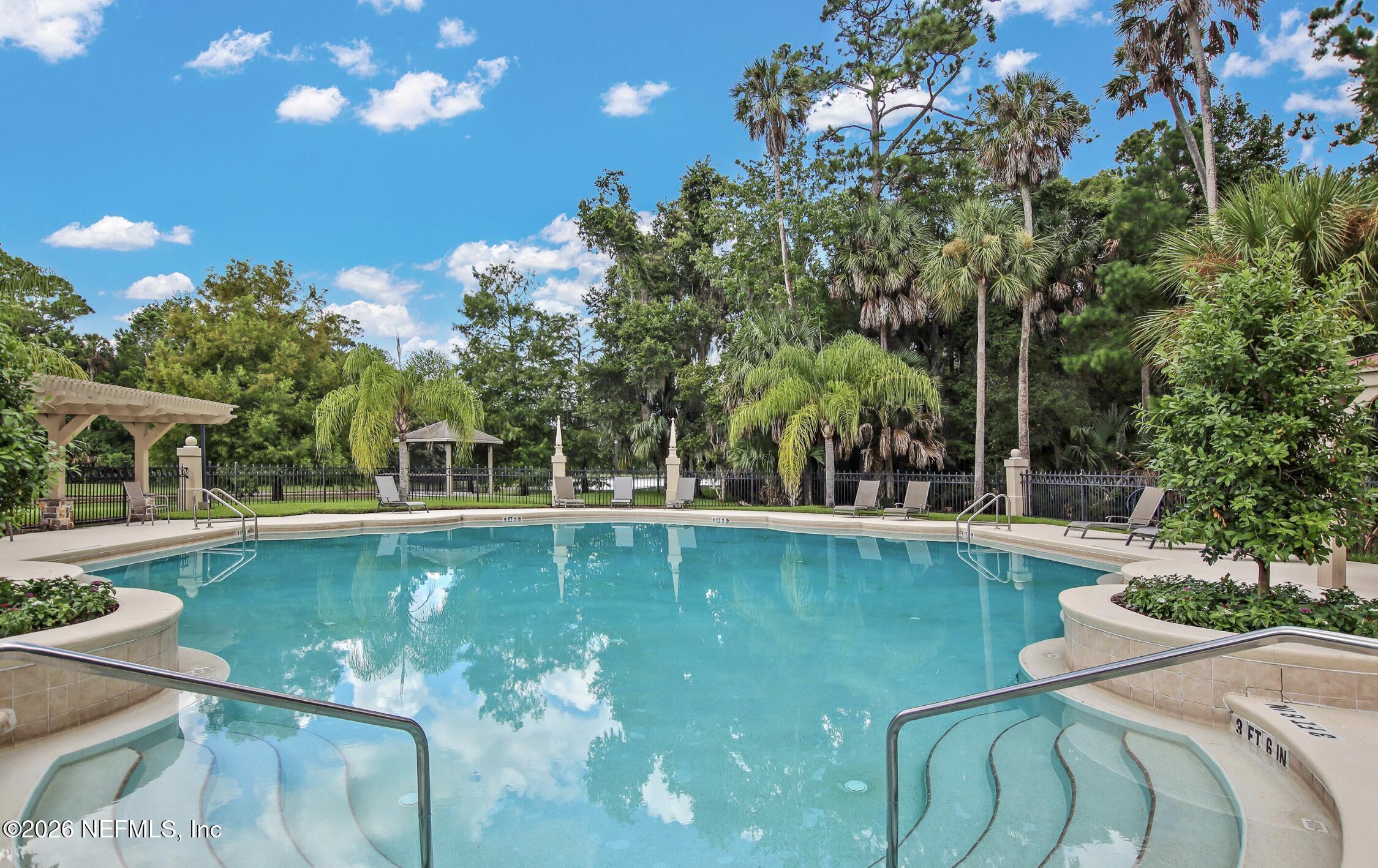441 CLEARWATER Drive