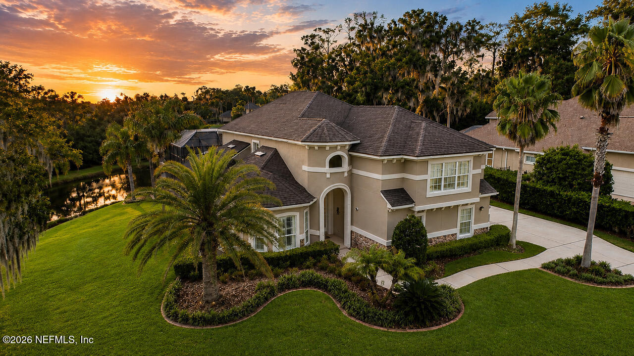 441 CLEARWATER Drive