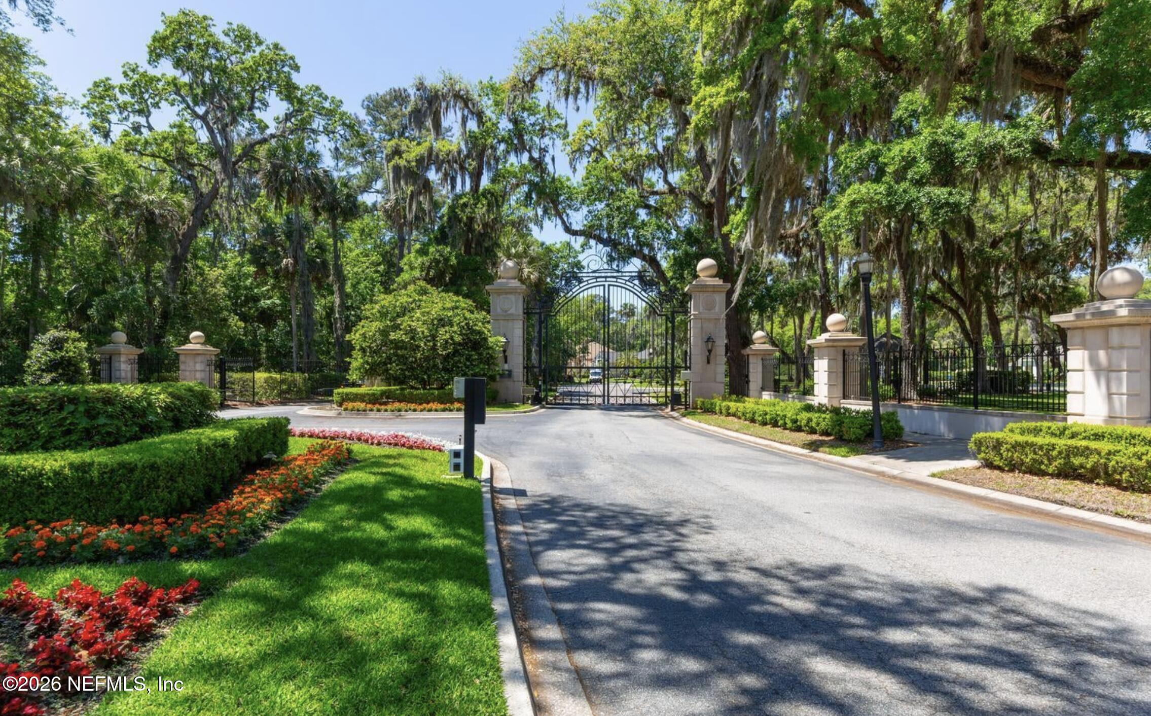 441 CLEARWATER Drive