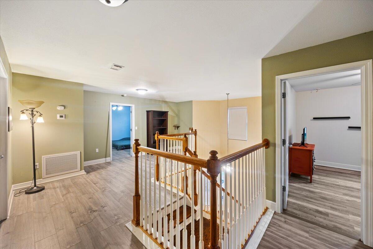 2883 Dunsmuir Drive
