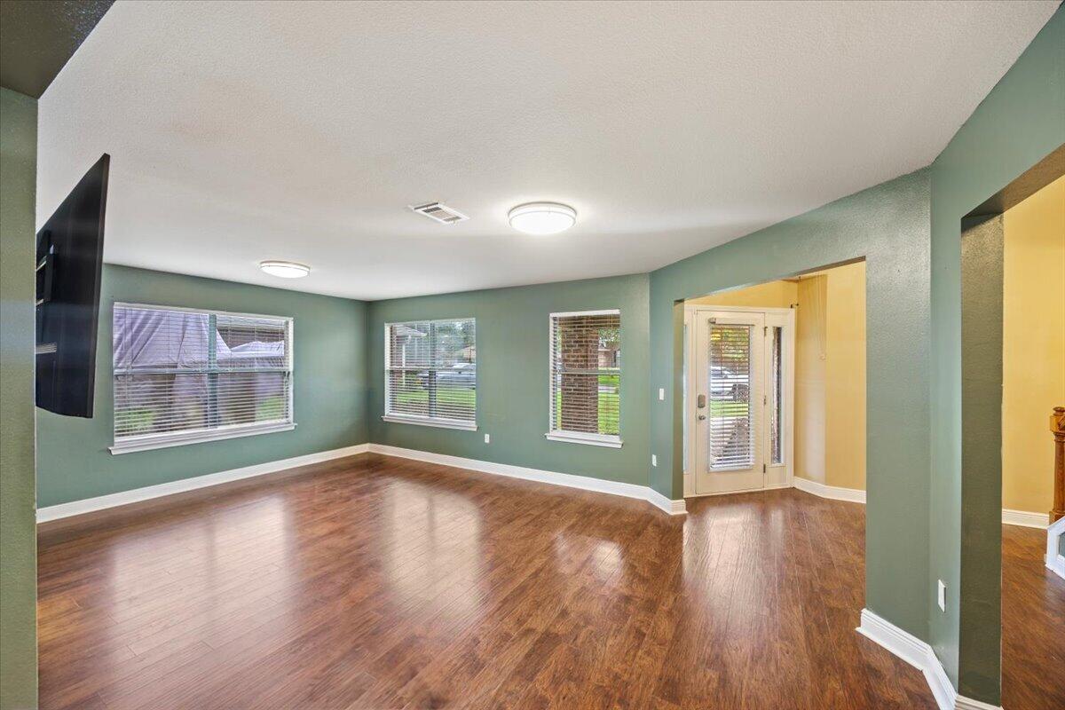 2883 Dunsmuir Drive