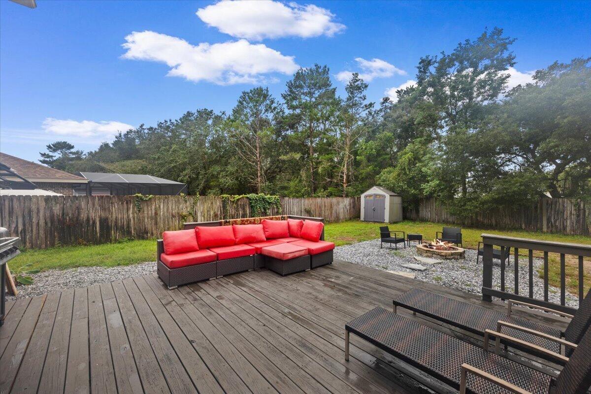 2883 Dunsmuir Drive