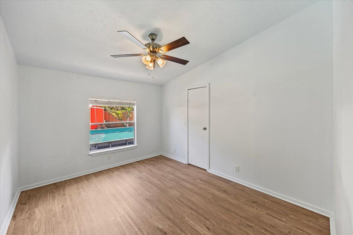 3002 Crittenden Drive