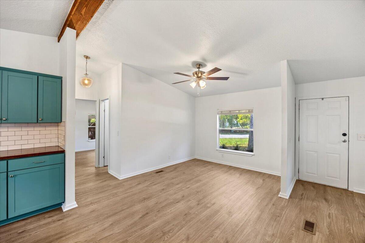 3002 Crittenden Drive