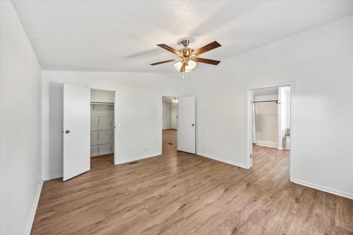 3002 Crittenden Drive
