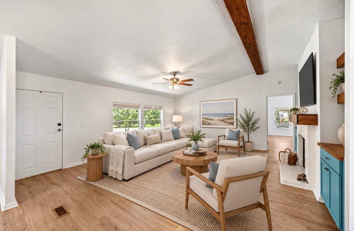 3002 Crittenden Drive