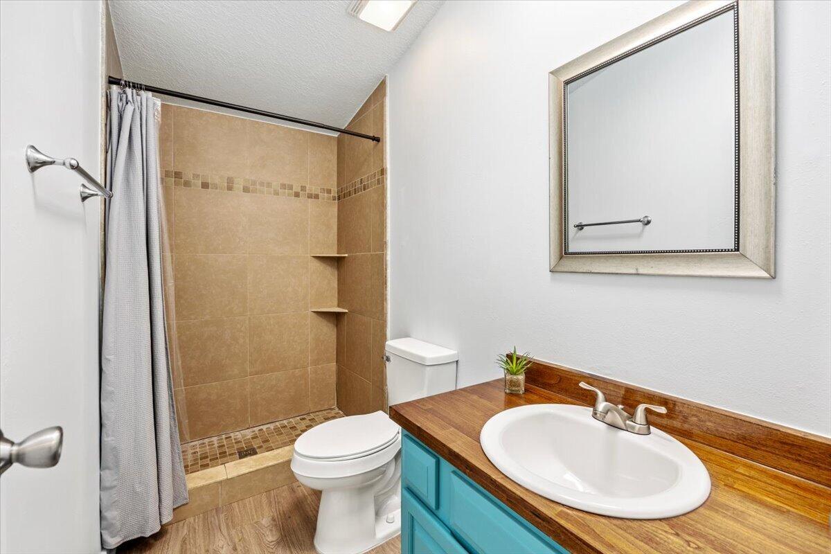 3002 Crittenden Drive