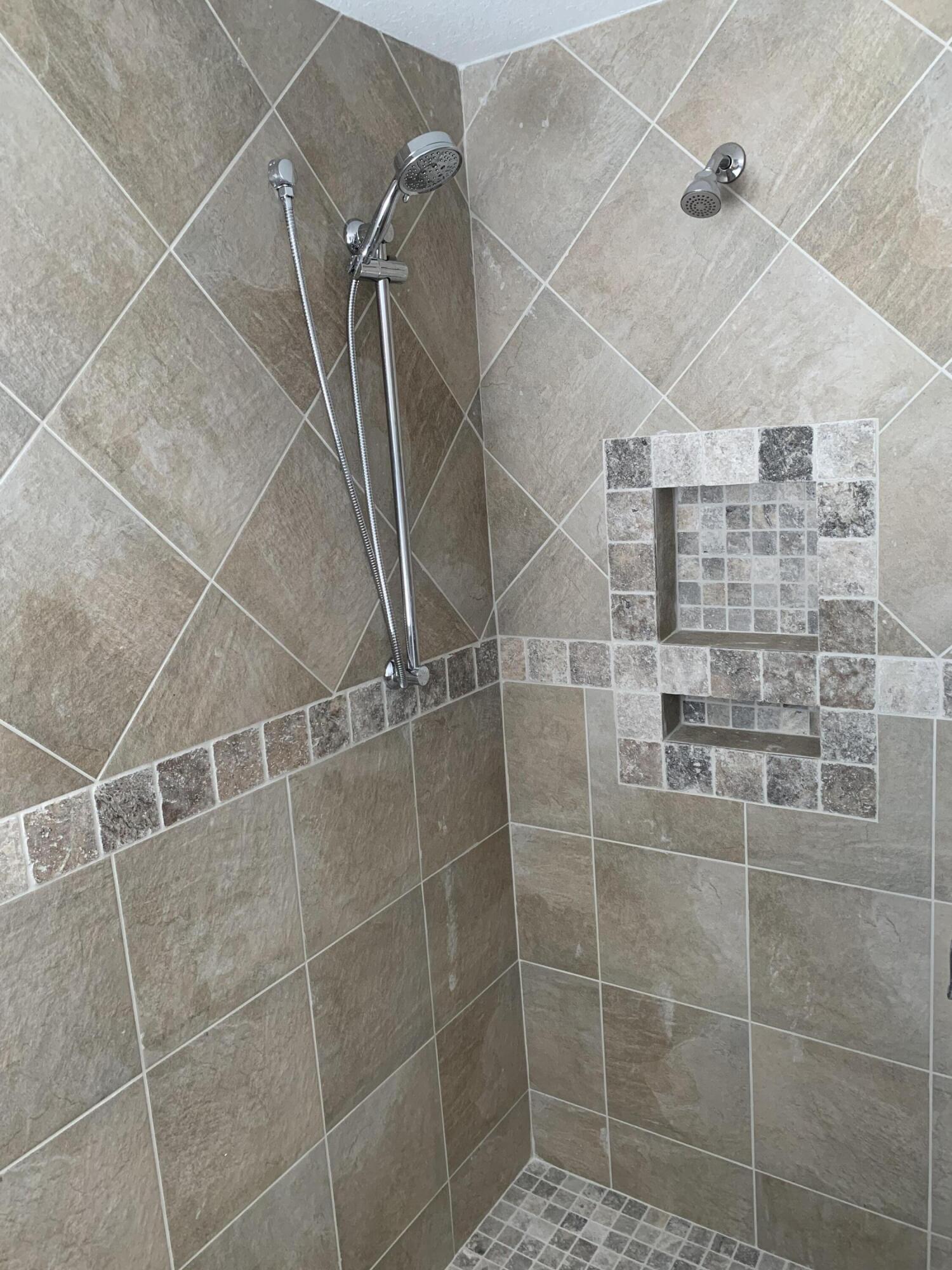 9594 CL09 Creets Landing Drive