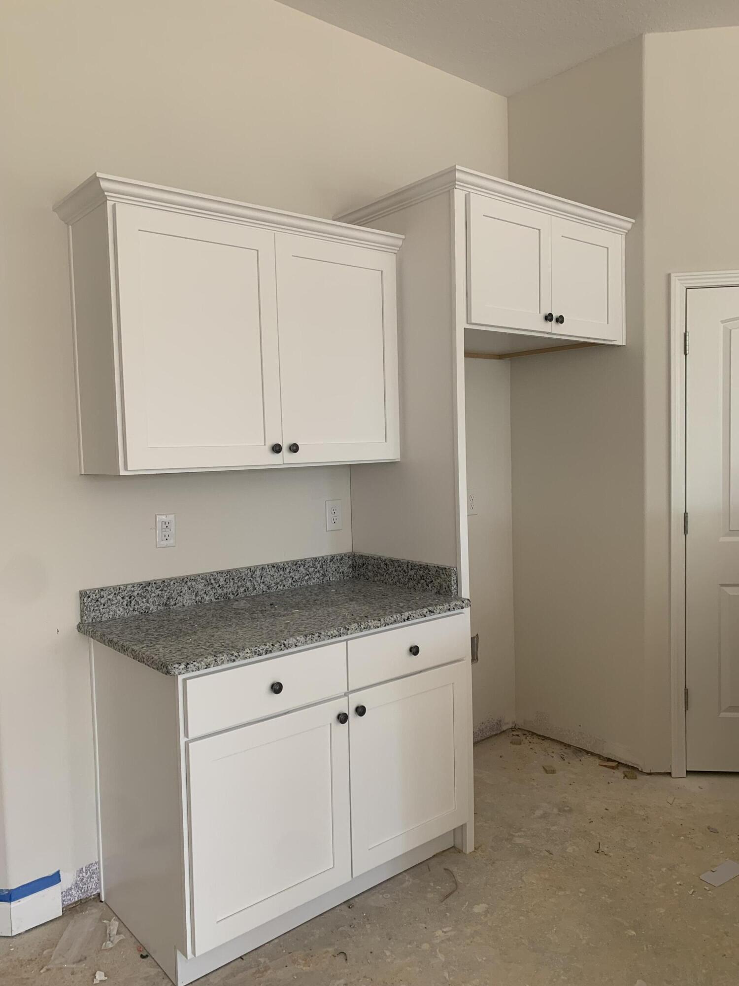 6665 Flintwood Street