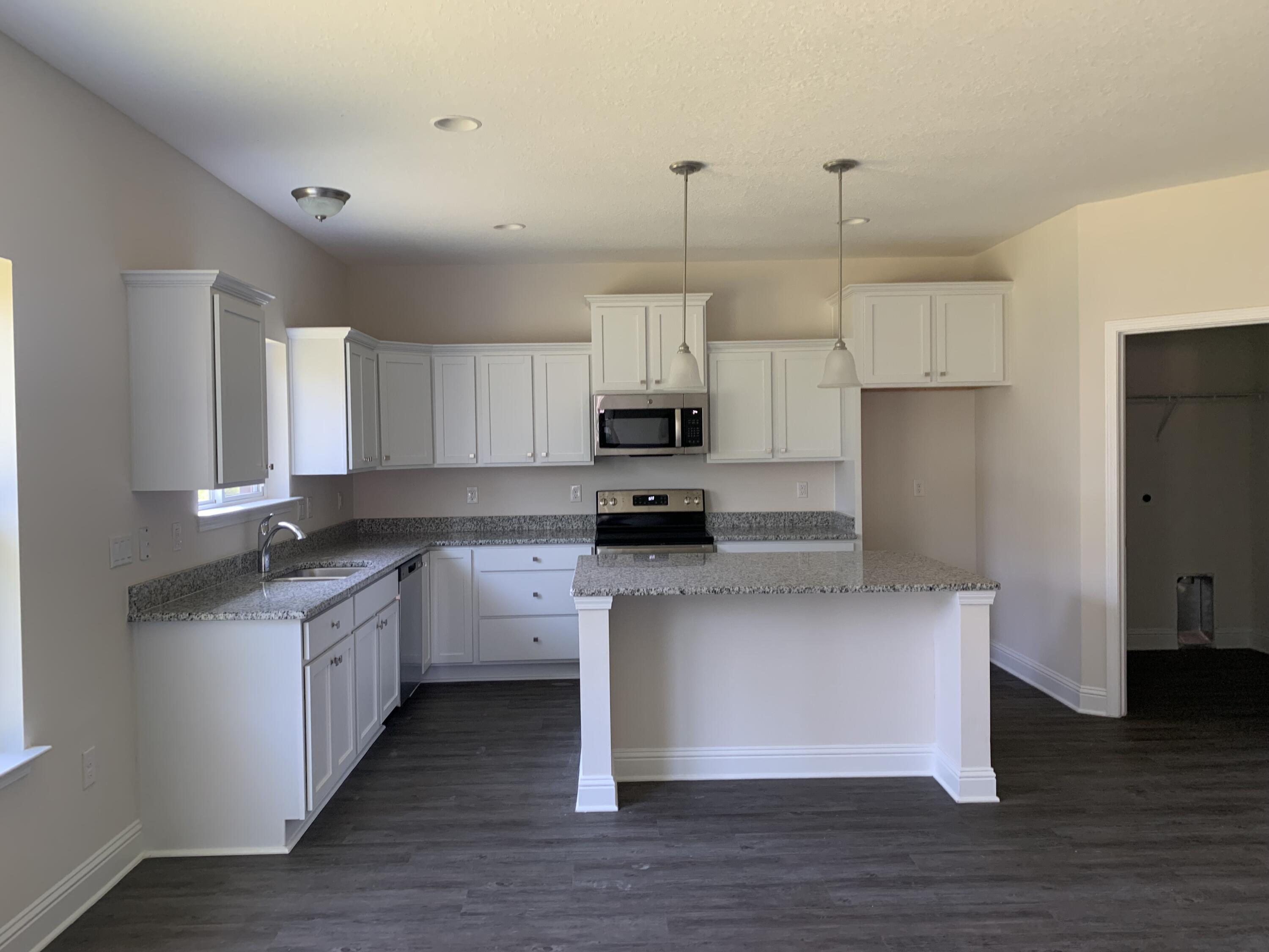 9540 Creets Landing, CL02