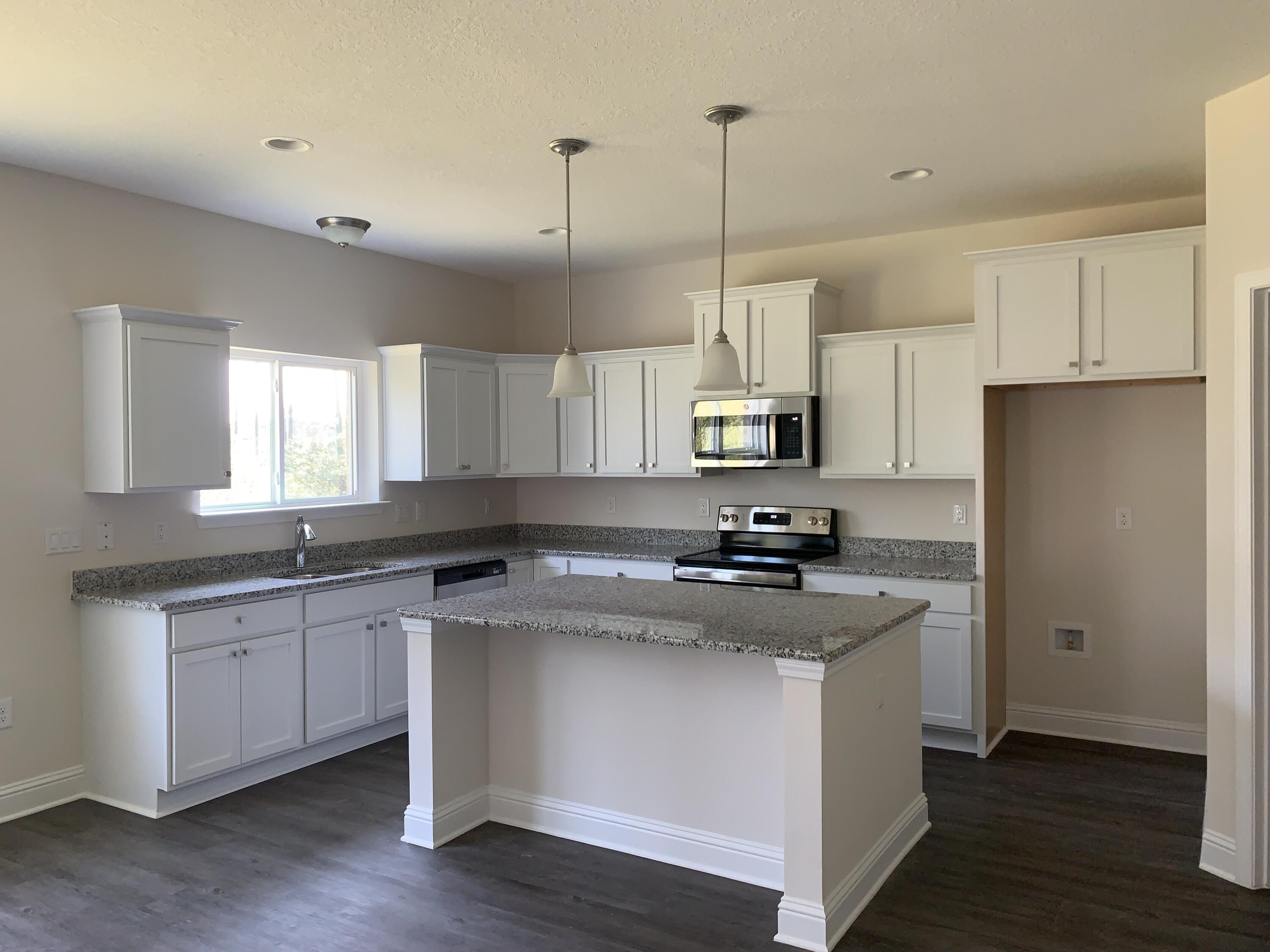 9540 Creets Landing, CL02