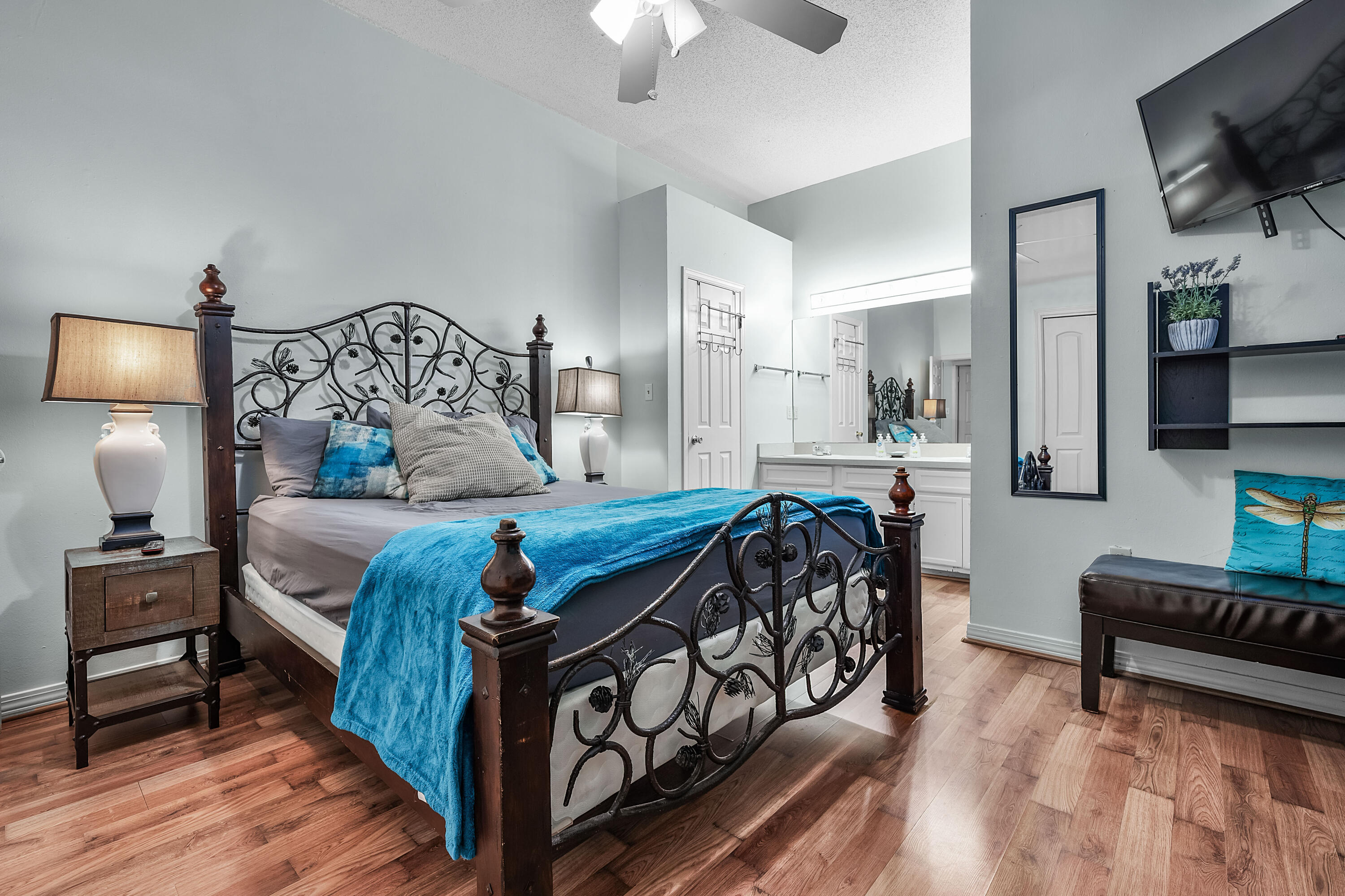 2204 Bellmeade Circle