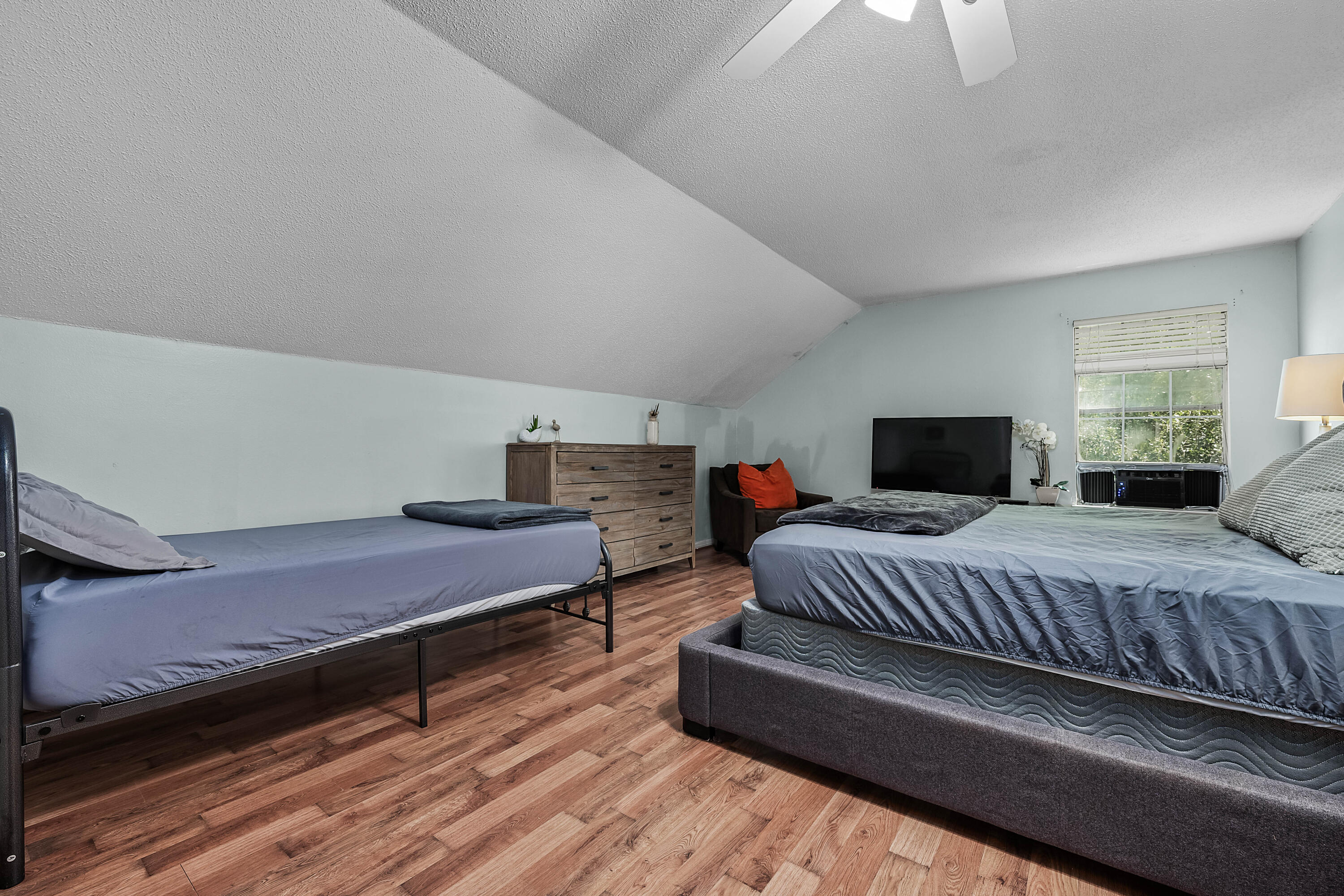 2204 Bellmeade Circle