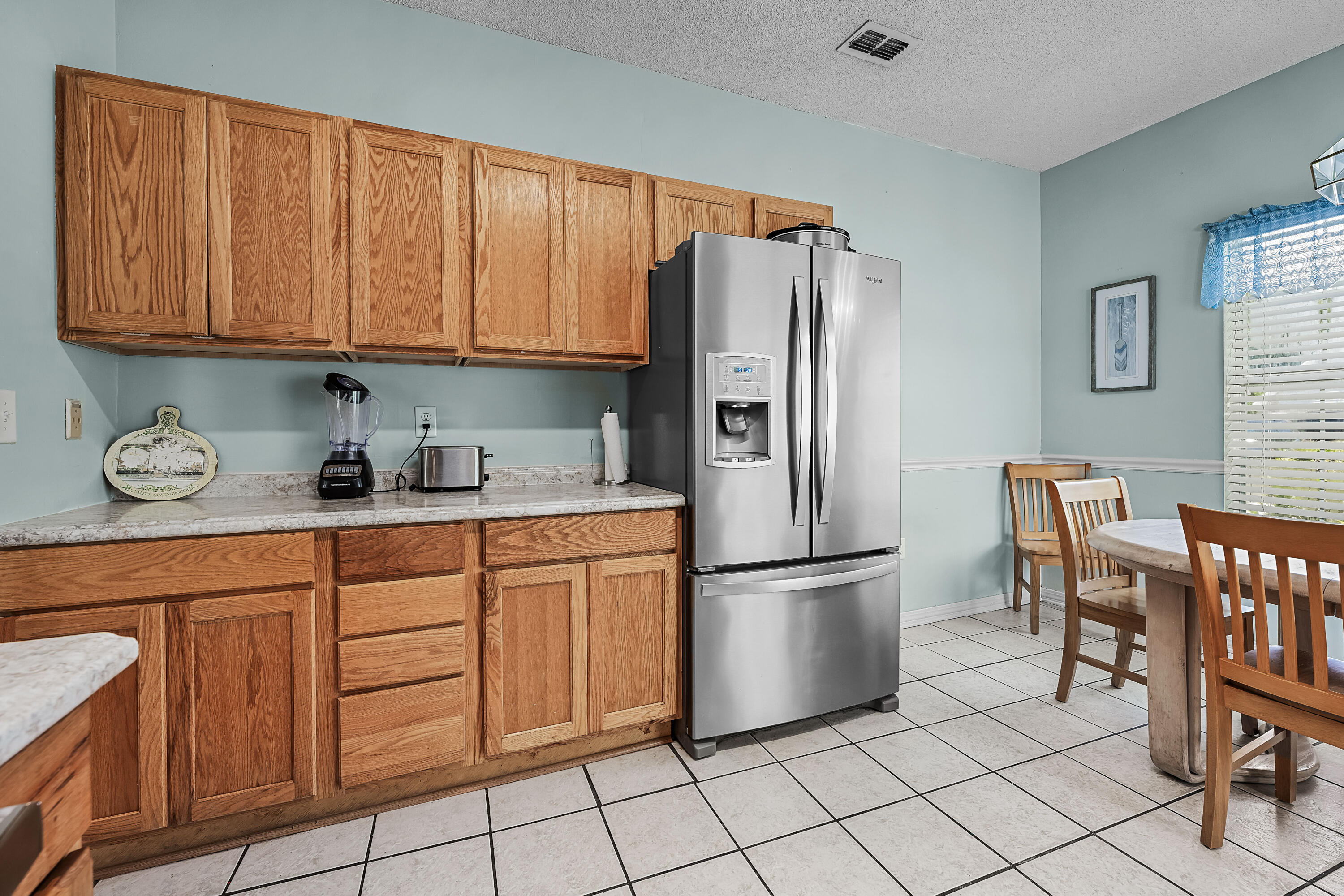 2204 Bellmeade Circle