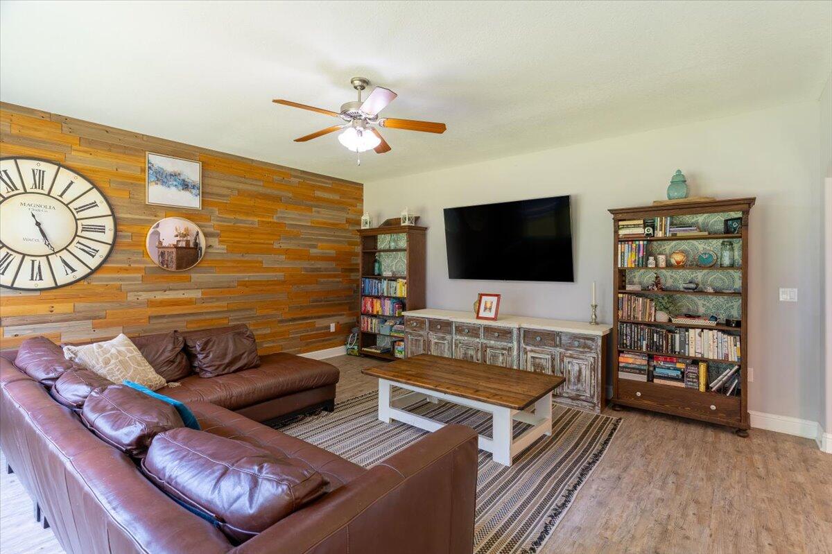 8565 Holley Hills Circle