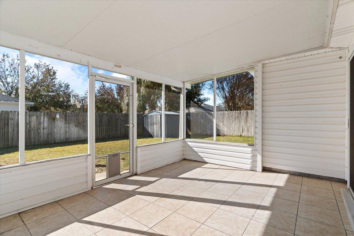 961 John Wayne Circle