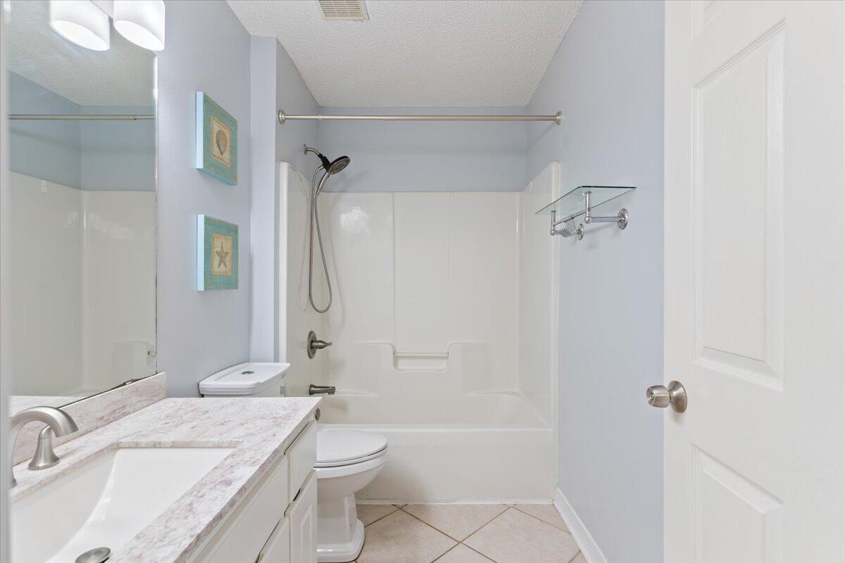 961 John Wayne Circle