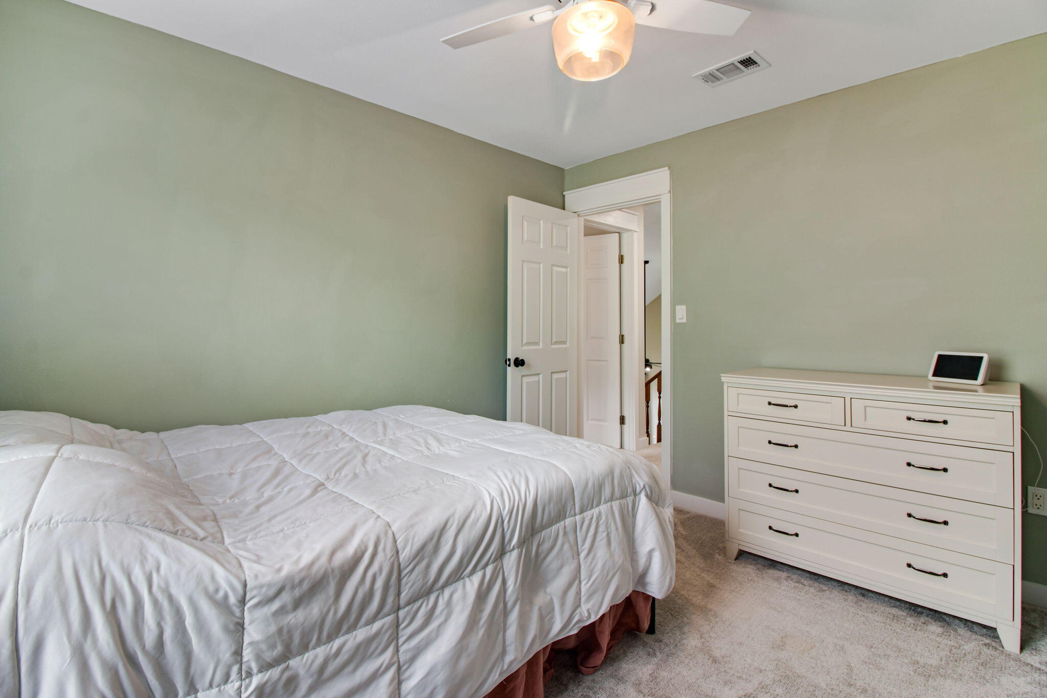 1763 Guildford Court