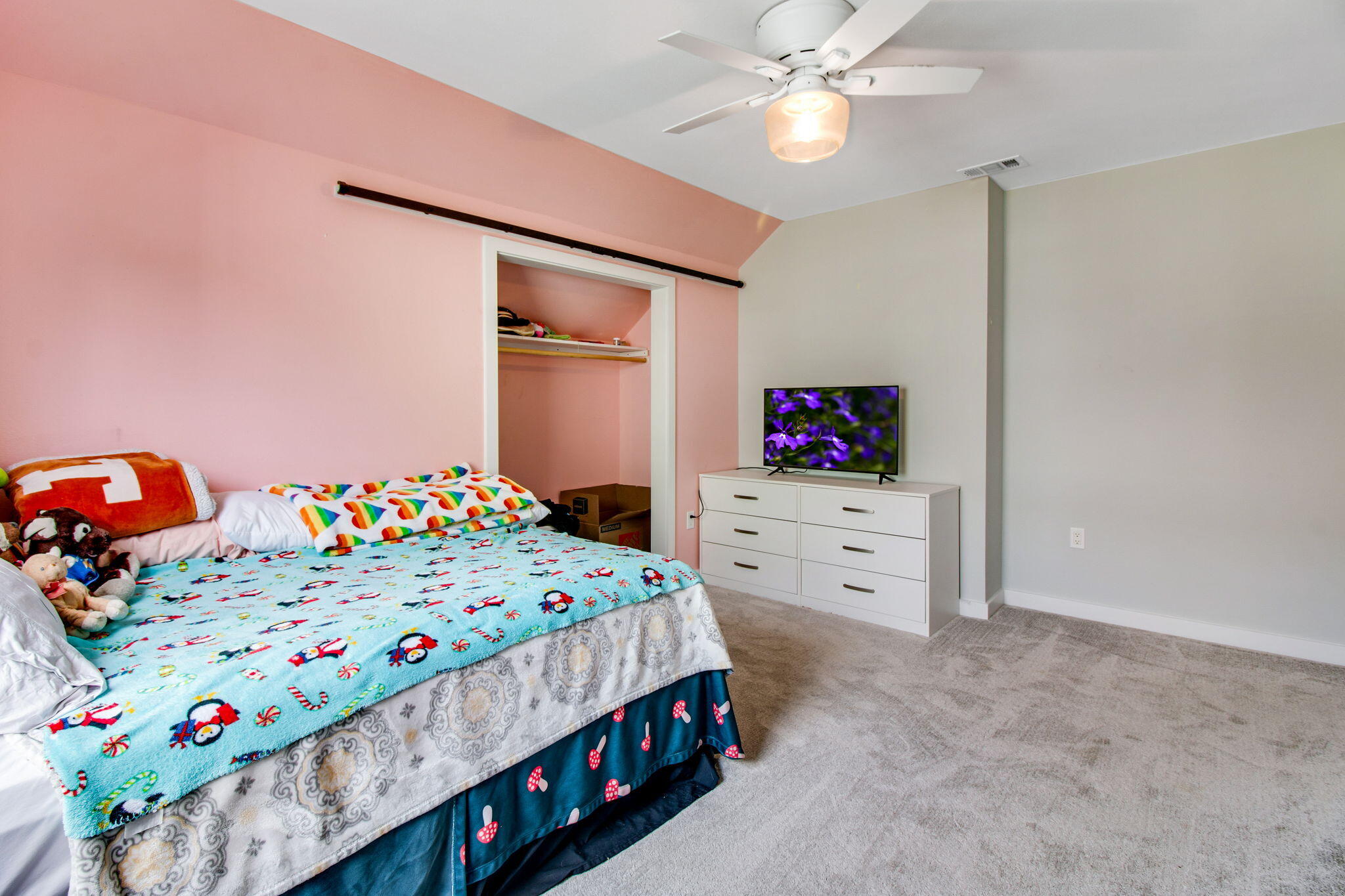 1763 Guildford Court