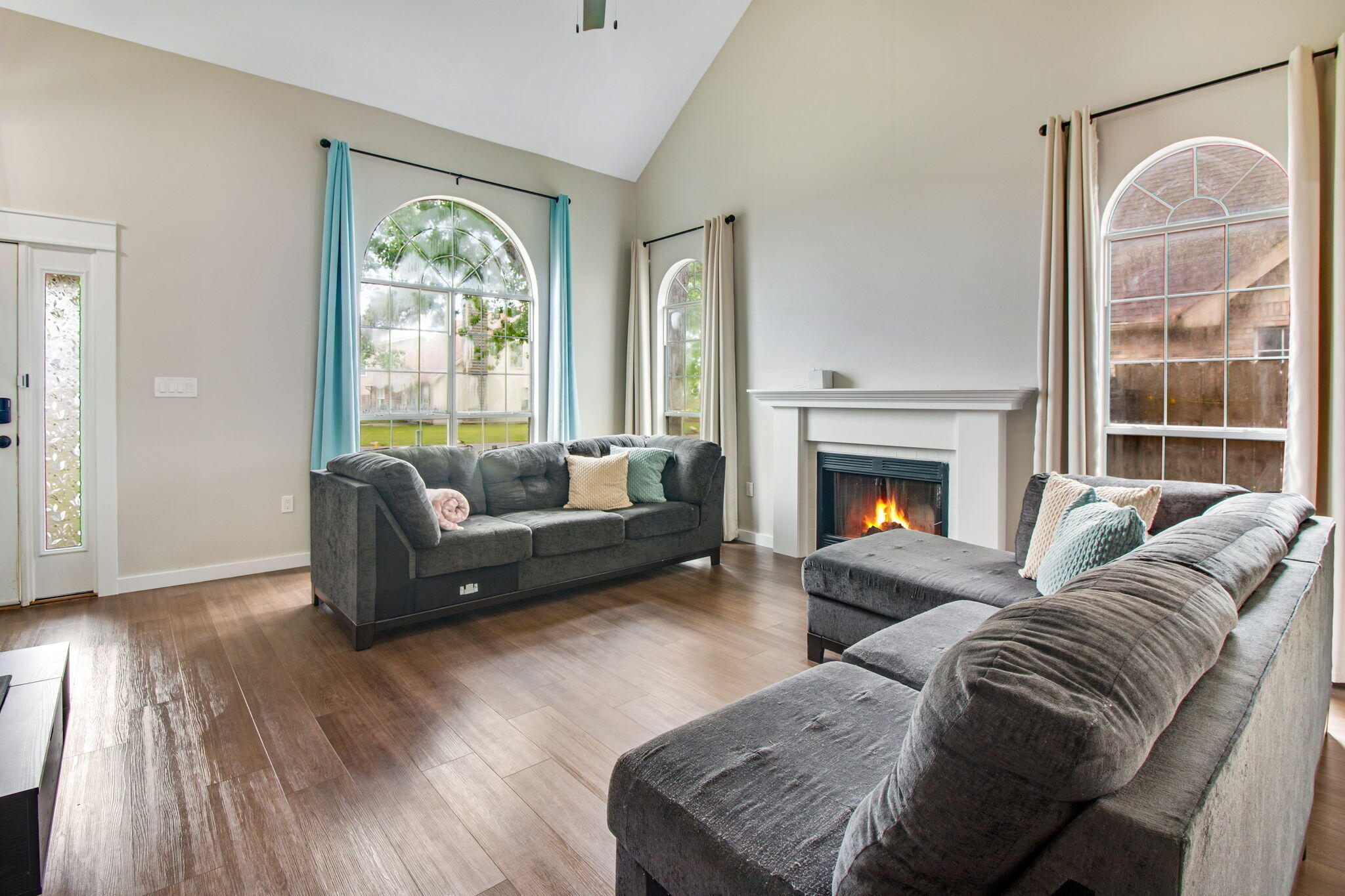 1763 Guildford Court