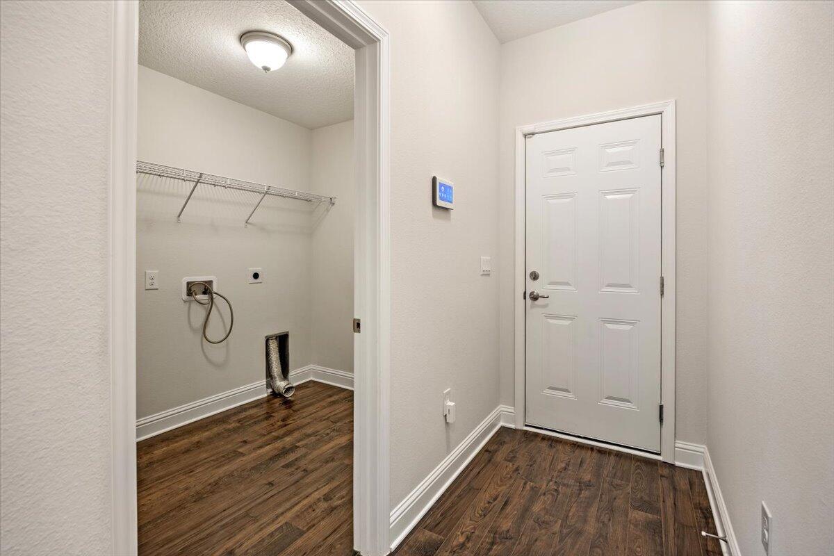 9586 Creets Landing Drive CL07