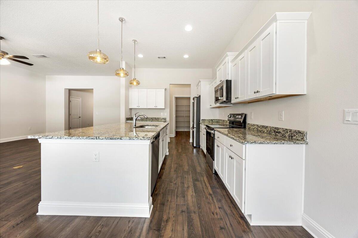 9586 Creets Landing Drive CL07