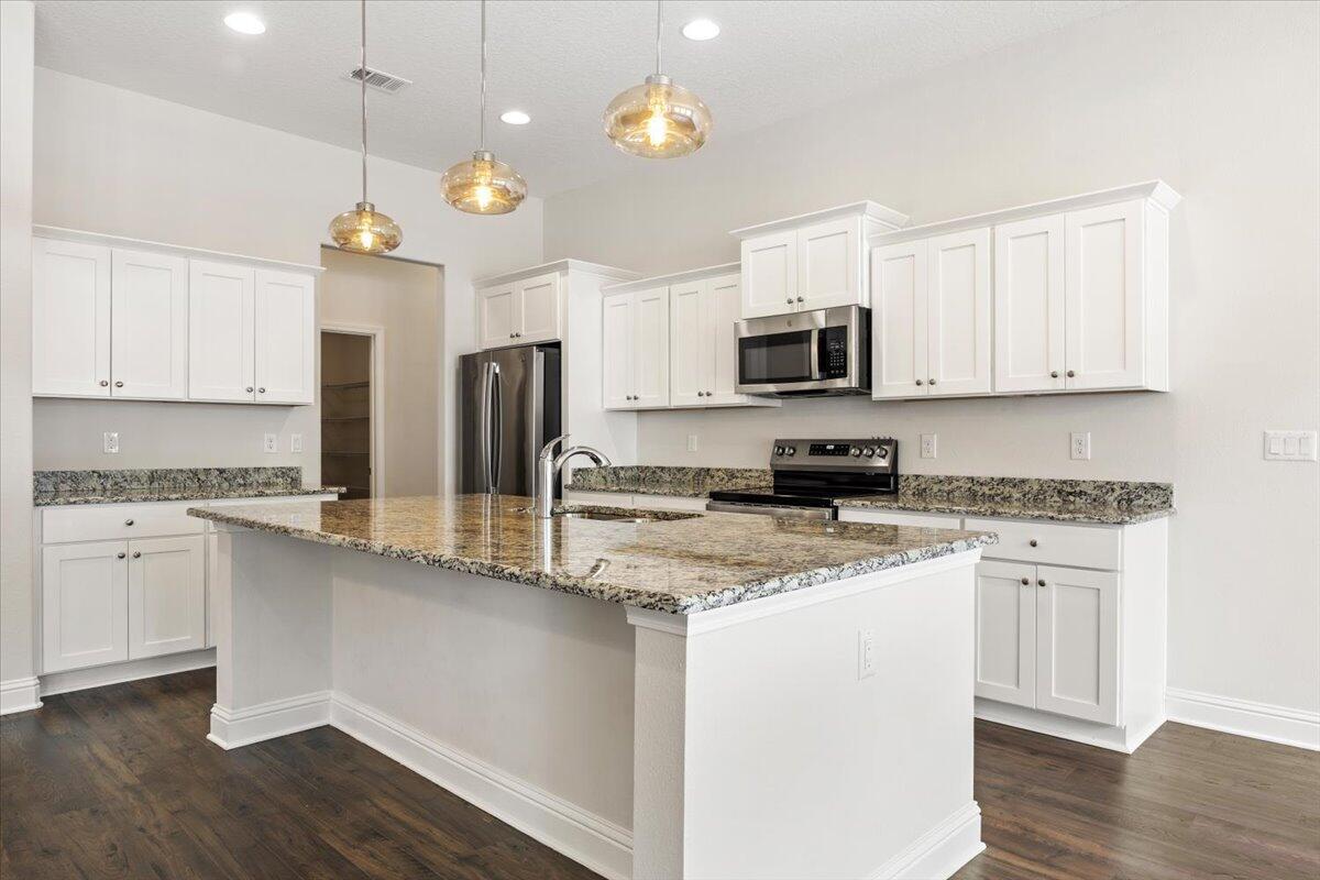 9586 Creets Landing Drive CL07