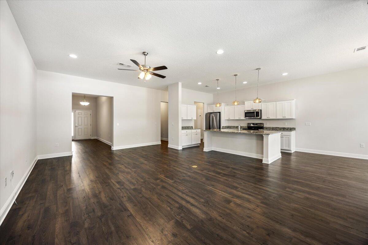 9586 Creets Landing Drive CL07