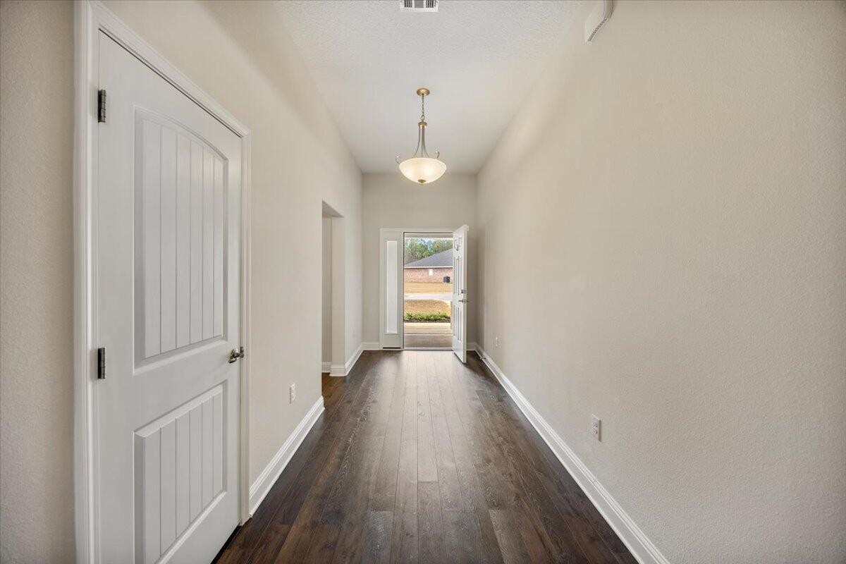 9586 Creets Landing Drive CL07