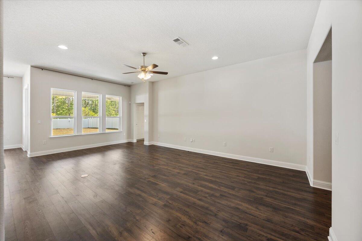 9586 Creets Landing Drive CL07