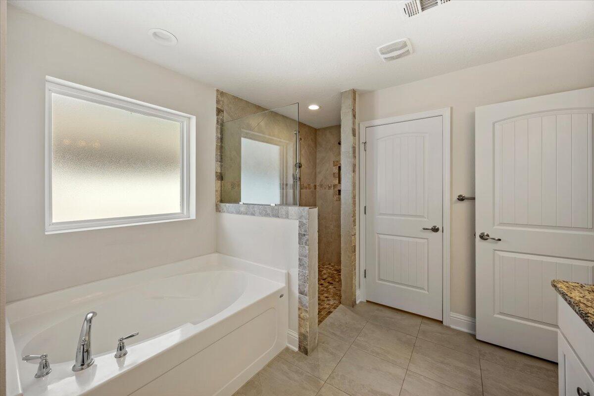 9586 Creets Landing Drive CL07