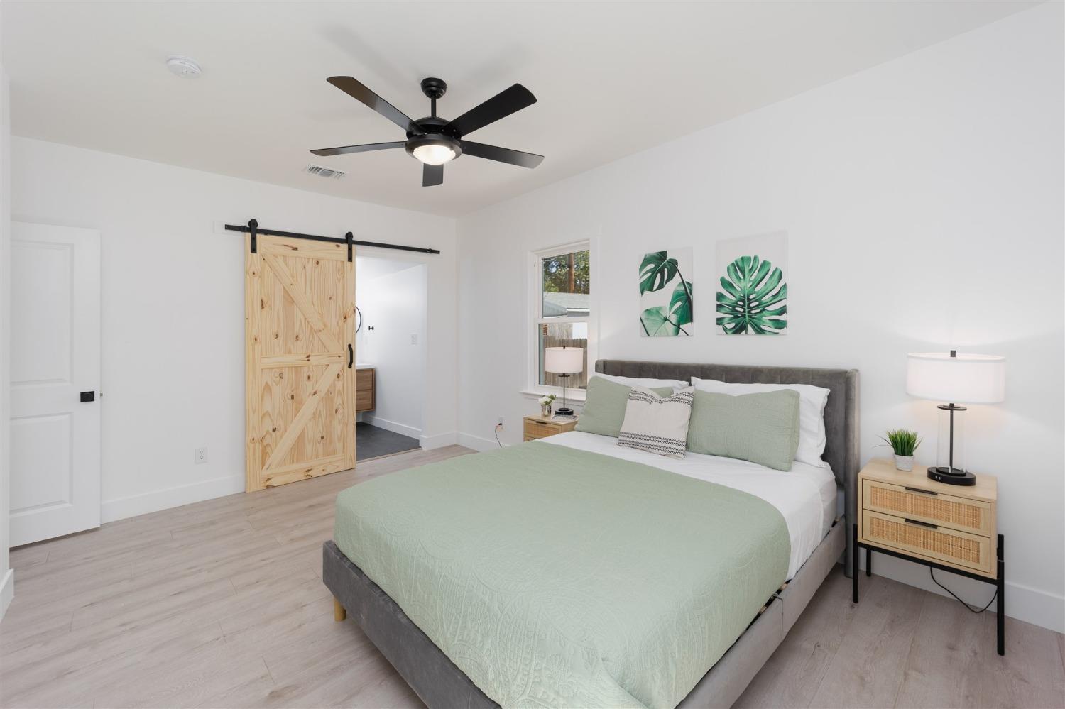 2543 Freeport Boulevard