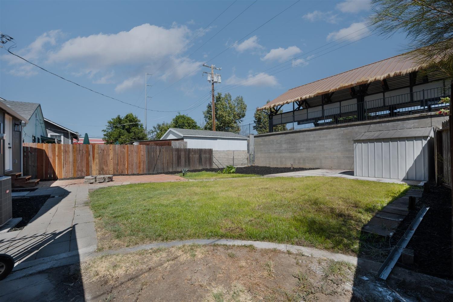 2543 Freeport Boulevard