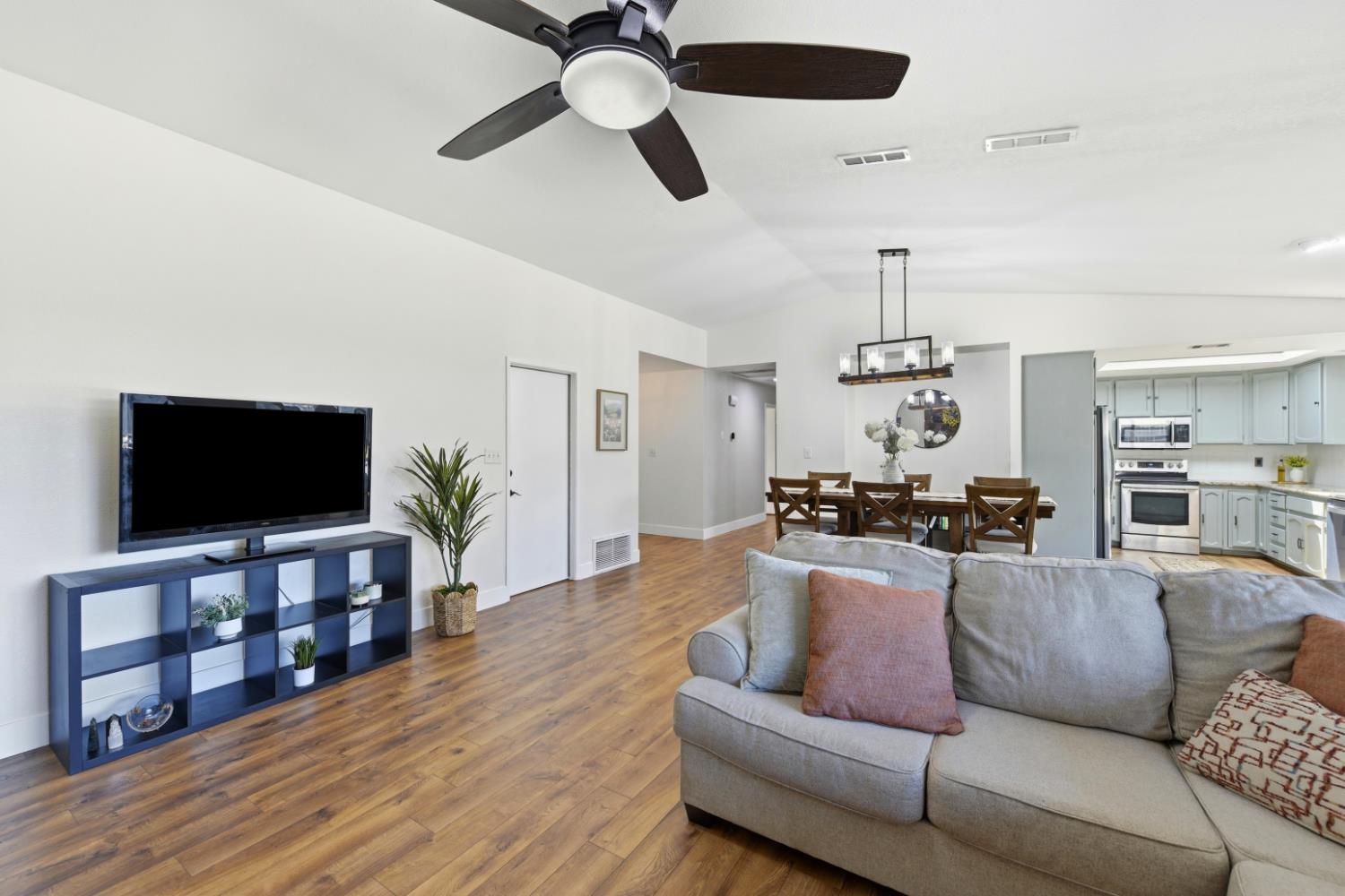 9663 Elmira Circle