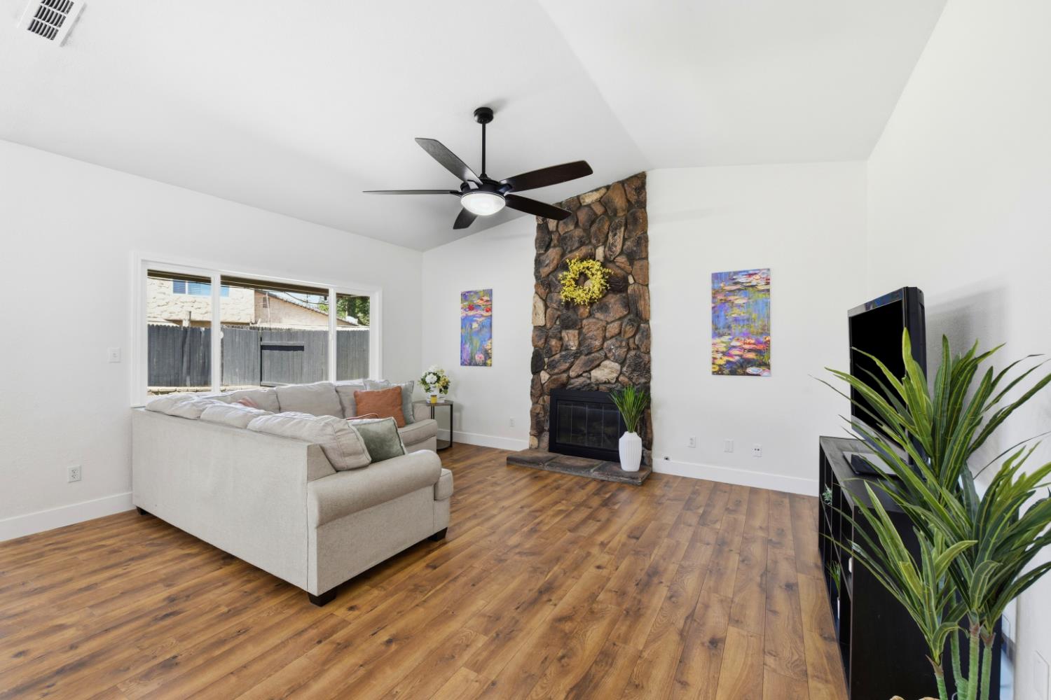 9663 Elmira Circle