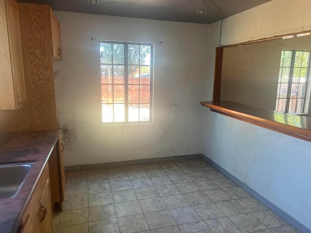 26870 Grafton Street