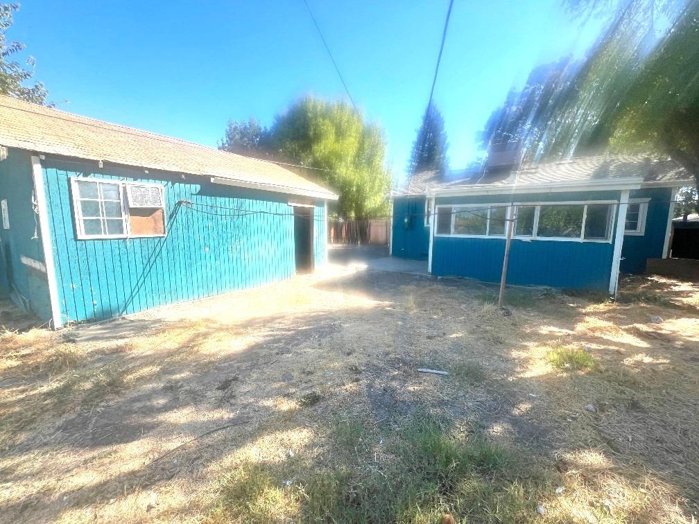 26870 Grafton Street