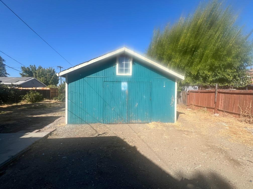 26870 Grafton Street